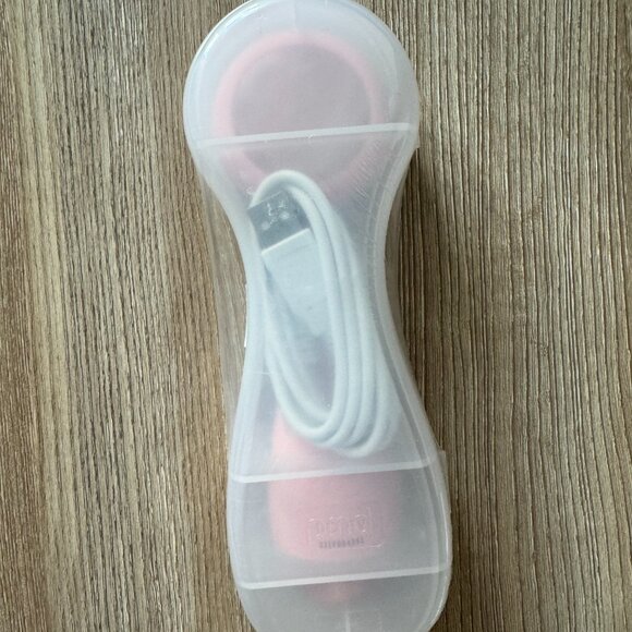 [NEW] PMD Clean Pro and Microderm Pro Bundle - Picture 2 of 5